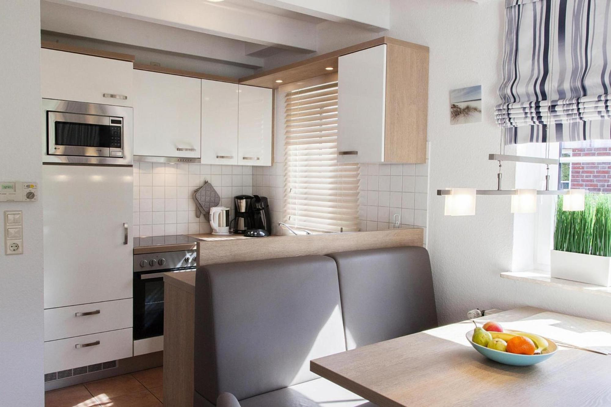 Apartment In Burhave With A Shared Pool Ngoại thất bức ảnh